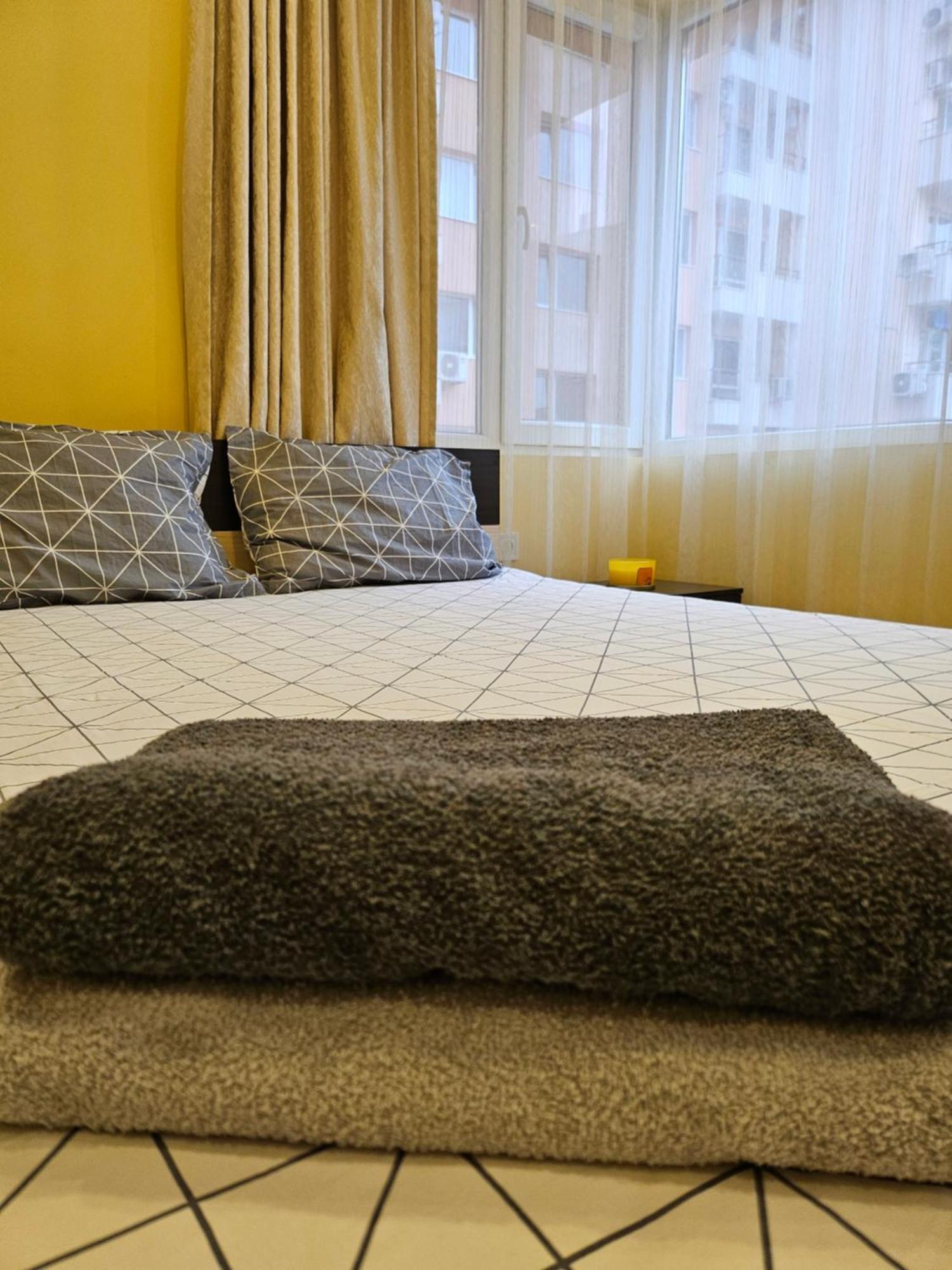 Apartment พลอฟดิฟ ภายนอก รูปภาพ